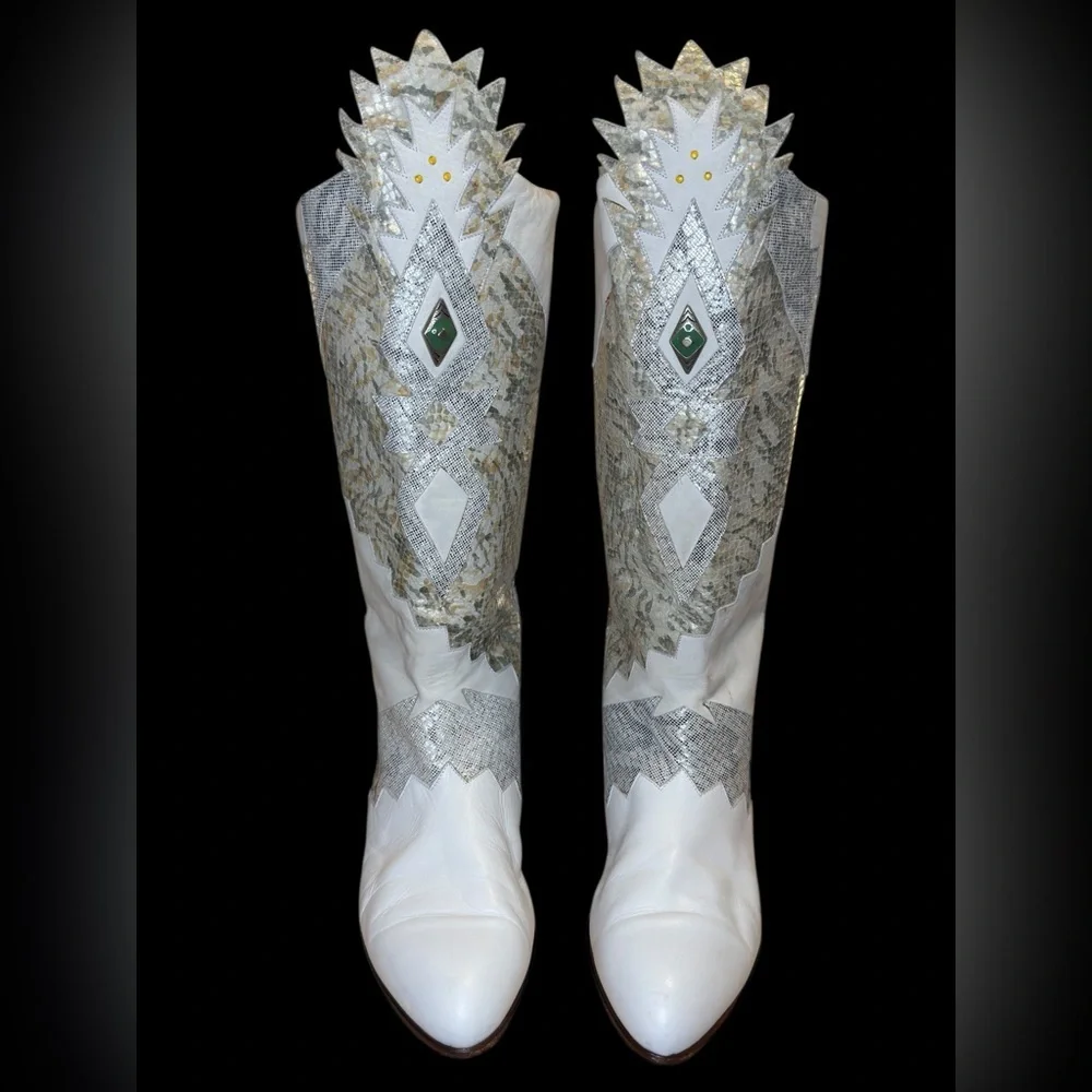 🌟 RARE Vintage Neiman Marcus White Western Tall Leather Boots Metallic sz 37.5 🌟 - Picture 2 of 13